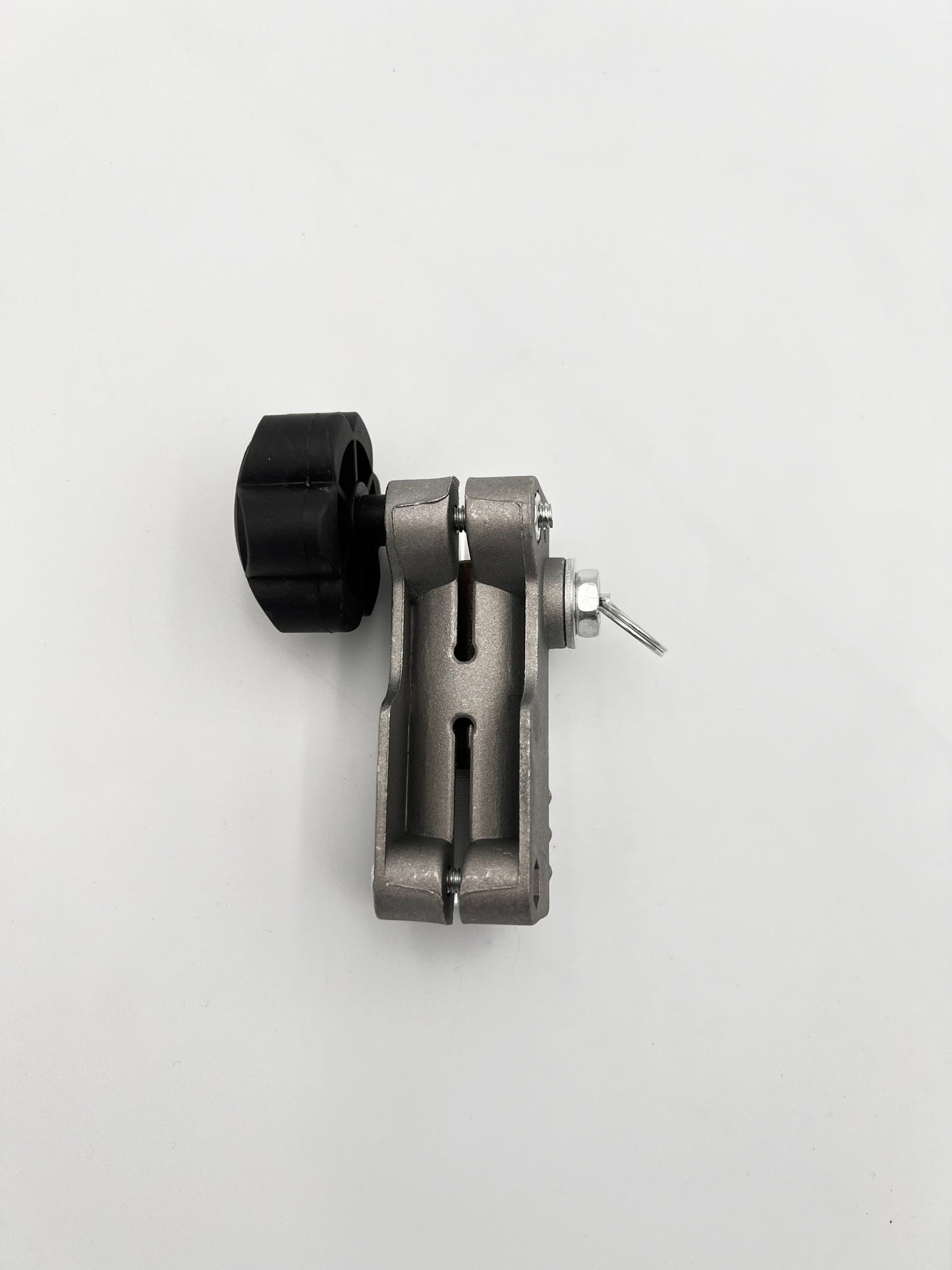 BU-KO Female Connector Clamp – Heavy-Duty Adjustable Mounting Bracket