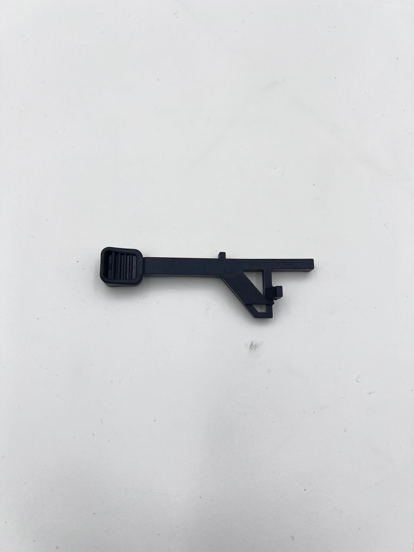 BU-KO Choke Lever Replacement for BU-KO 52cc Petrol Leaf Blower – Durable Engine Start Lever Part